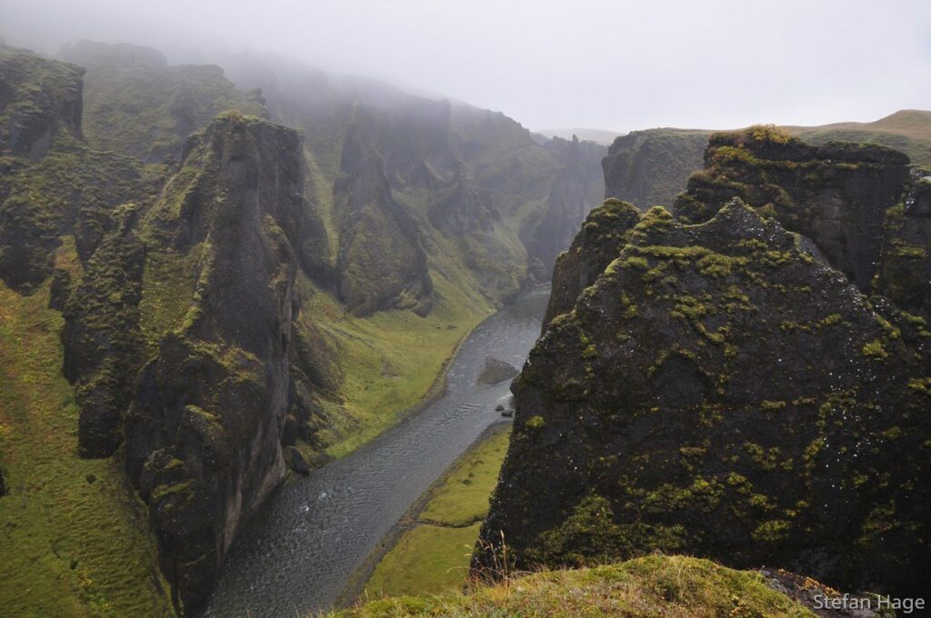 Fjaðrárgljúfur IJsland